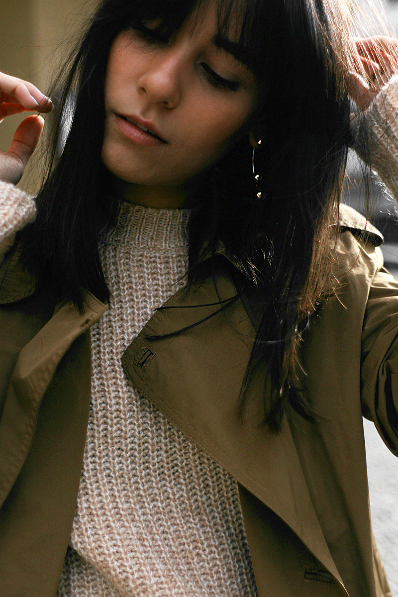 Statement jewelry: Triple Ball Earrings