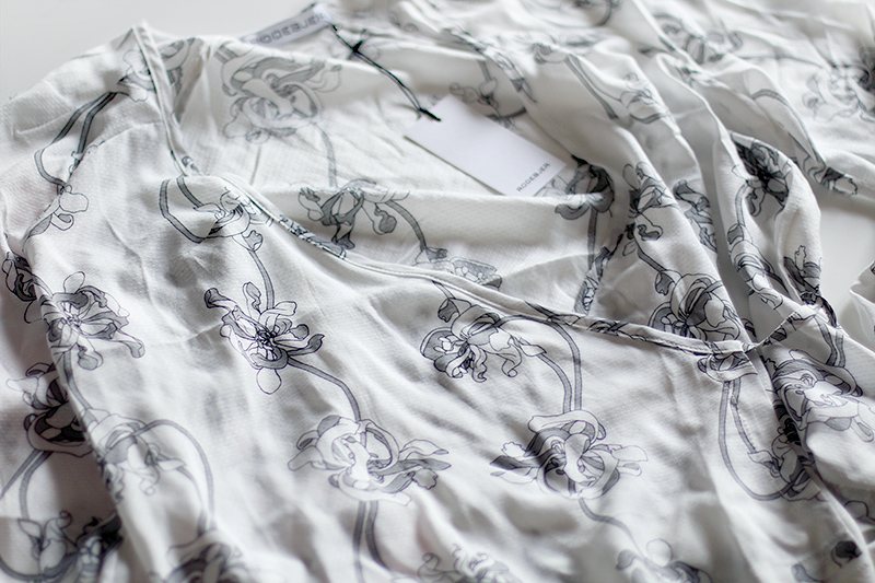 New in: Floral Wrap Top from Rodebjer