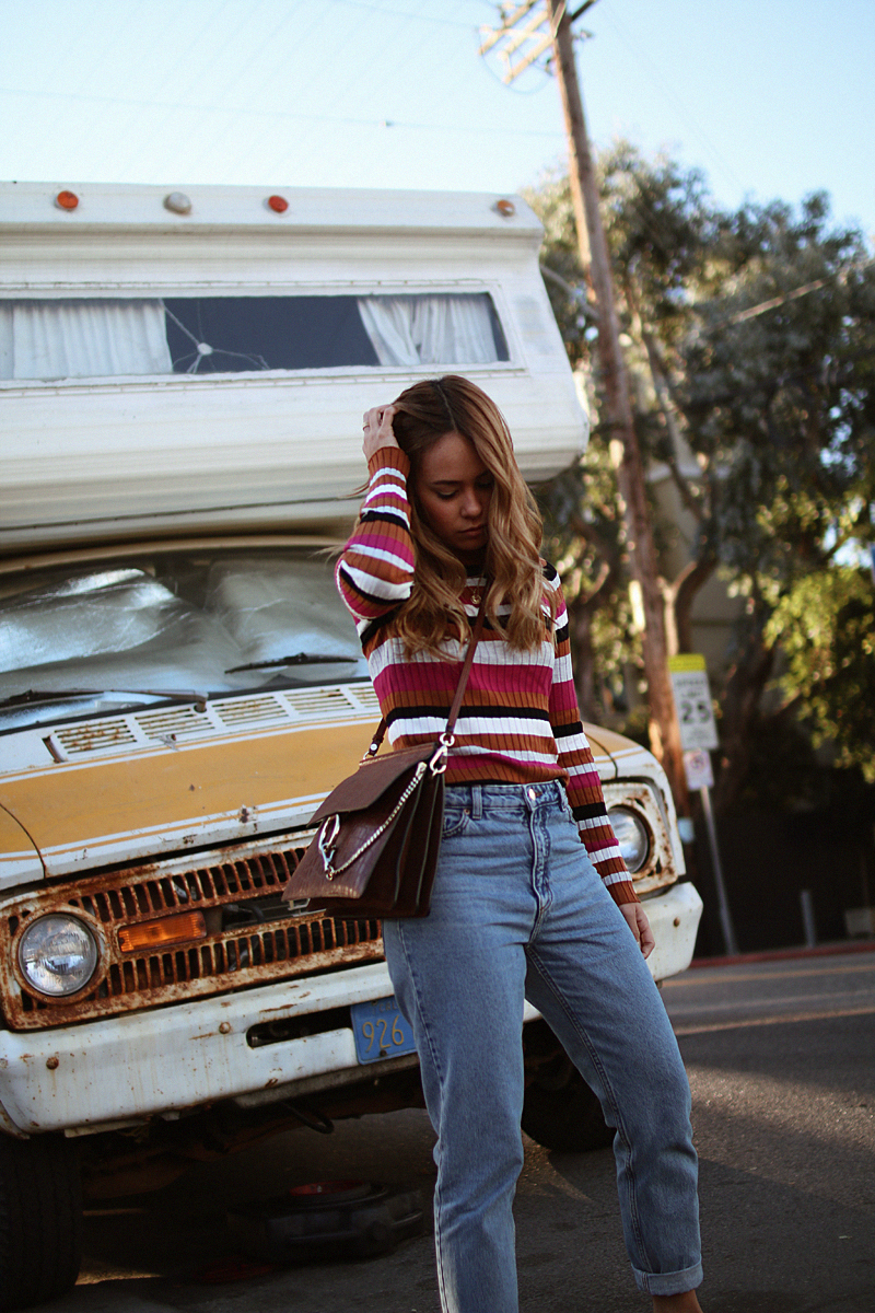 Outfit Multicolored Stripes In Los Angeles Teetharejade