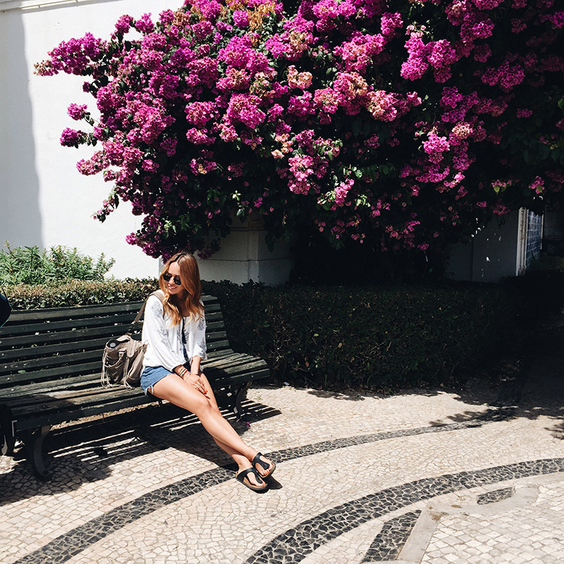 Desi at Miradouro Santa Luzia